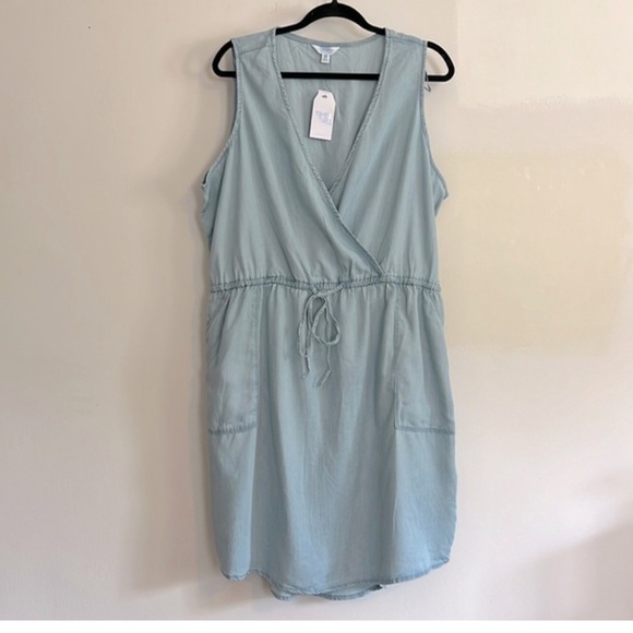 Time & Tru Surplus Dress Chambray Size L - Picture 3 of 11